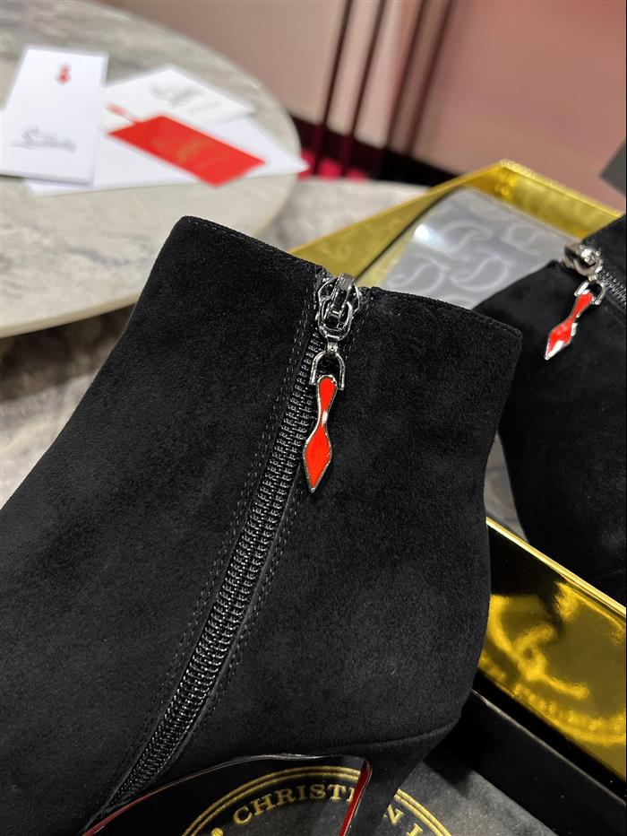 2025112818734834 350